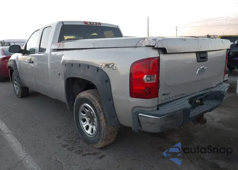 2008 Chevrolet Silverado 1500 Work Truck z USA, uszkodzony, nr VIN 2GCEK190981185786